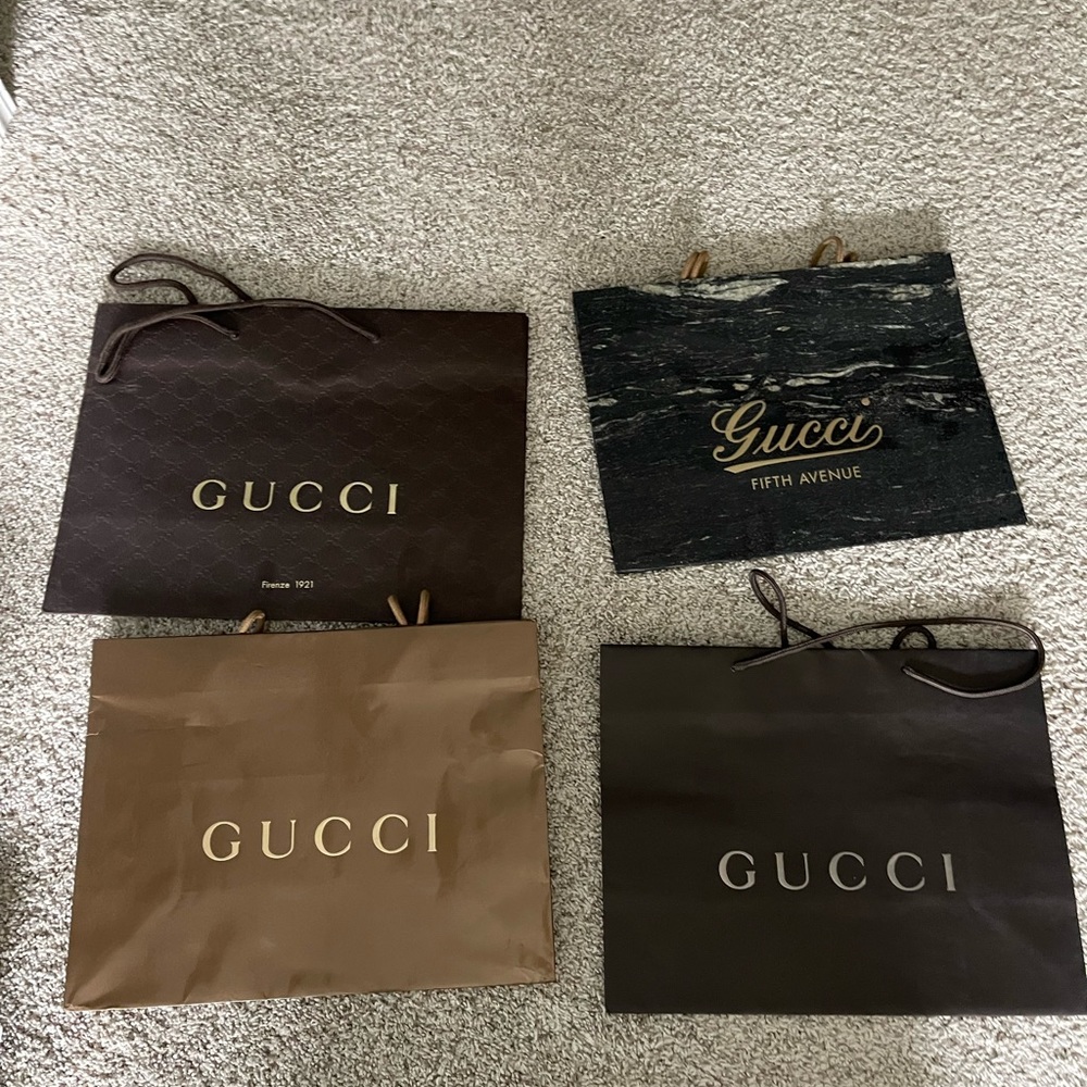 Gucci shopping bags - Picture 1 of 1